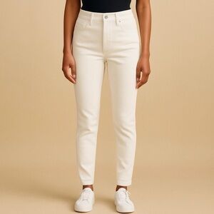 G/FORE Women's High-Rise Crisp White Skinny Jeans Size 4